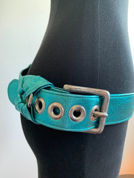 Kettle Black Vintage Rare blue metallic foil adjustable loop belt